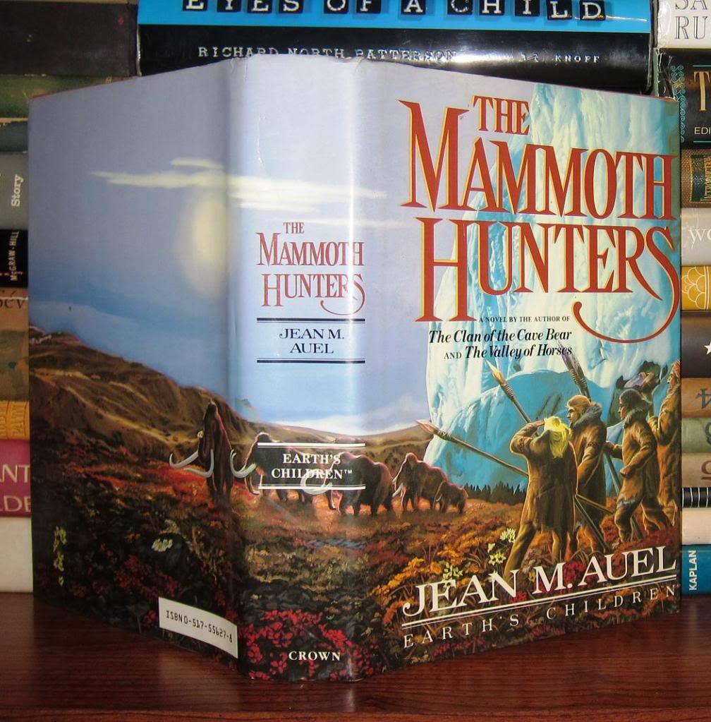 THE MAMMOTH HUNTERS | Jean M. Auel, Paul Bacon | First Edition