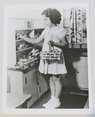 Item #134473 SHIRLEY TEMPLE PHOTO In the Kitchen. Shirley Temple