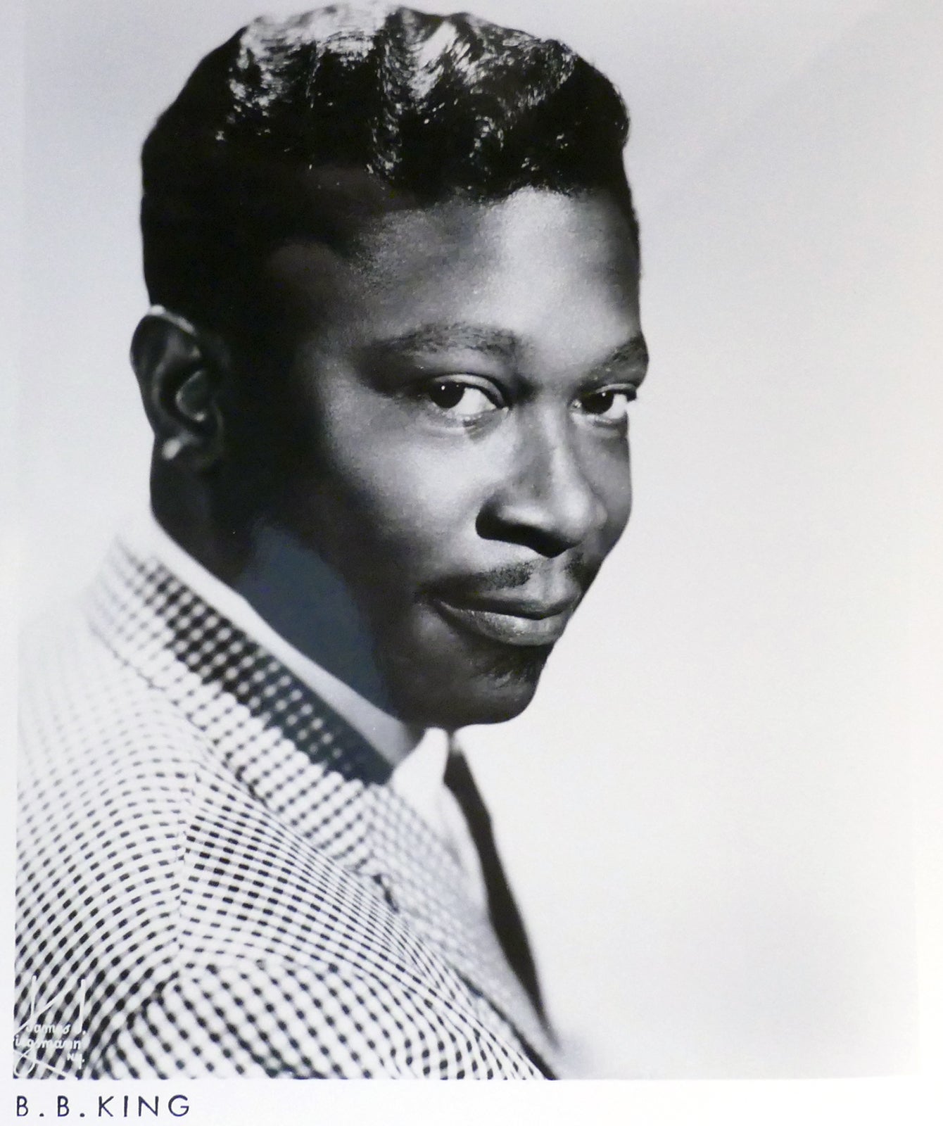 B. B. KING PHOTO 8'' X 10'' Inch Photograph | B. B. King