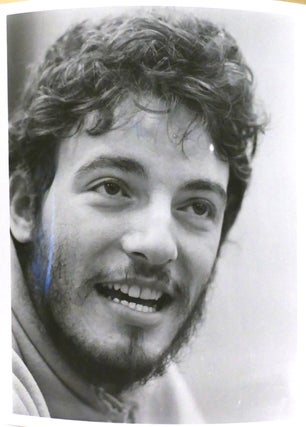 Item #142777 BRUCE SPRINGSTEEN HEADSHOT PHOTO 8'' x 10'' inch Photograph. Bruce Springsteen