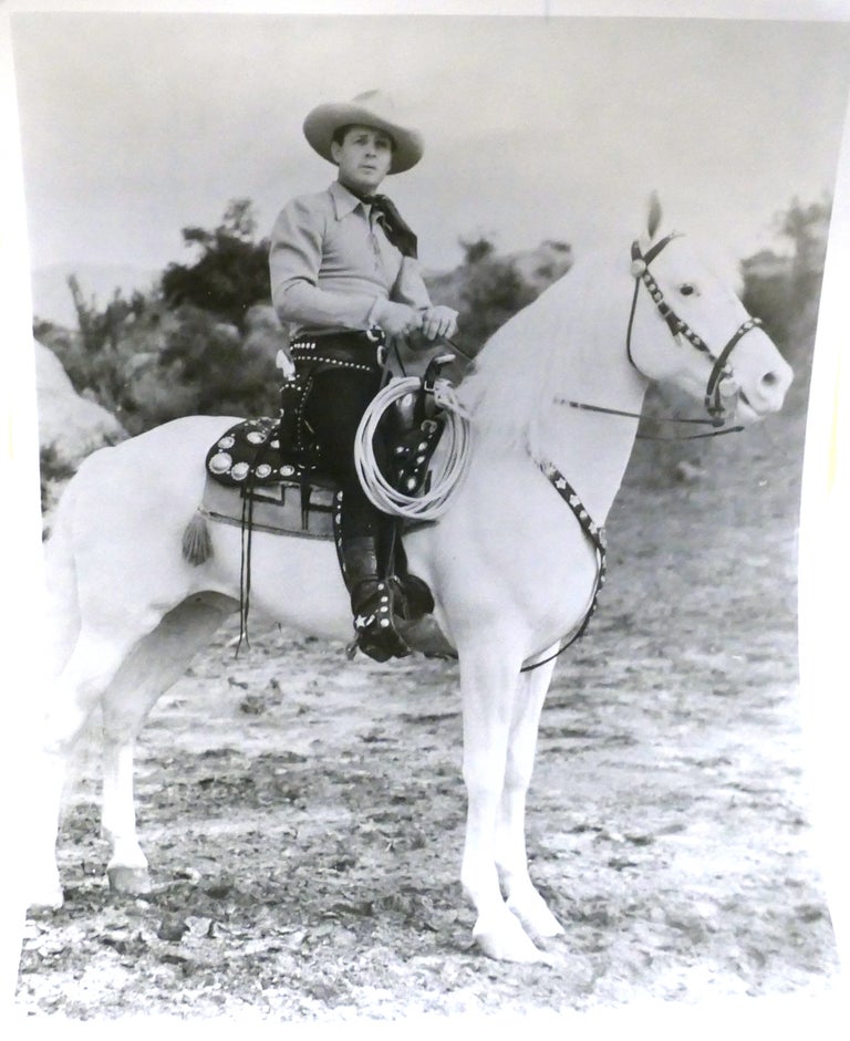Item #142842 CLAYTON MOORE "THE LONE RANGER" PHOTO 8'' x 10'' inch Photograph. Clayton Moore.