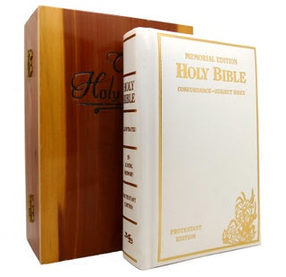 Item #144821 THE HOLY BIBLE Containing the Old and New Testaments. Holy Bible King James Version