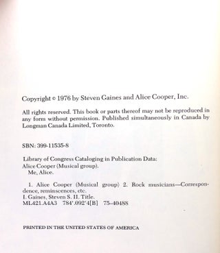 ME, ALICE : THE AUTOBIOGRAPHY OF ALICE COOPER