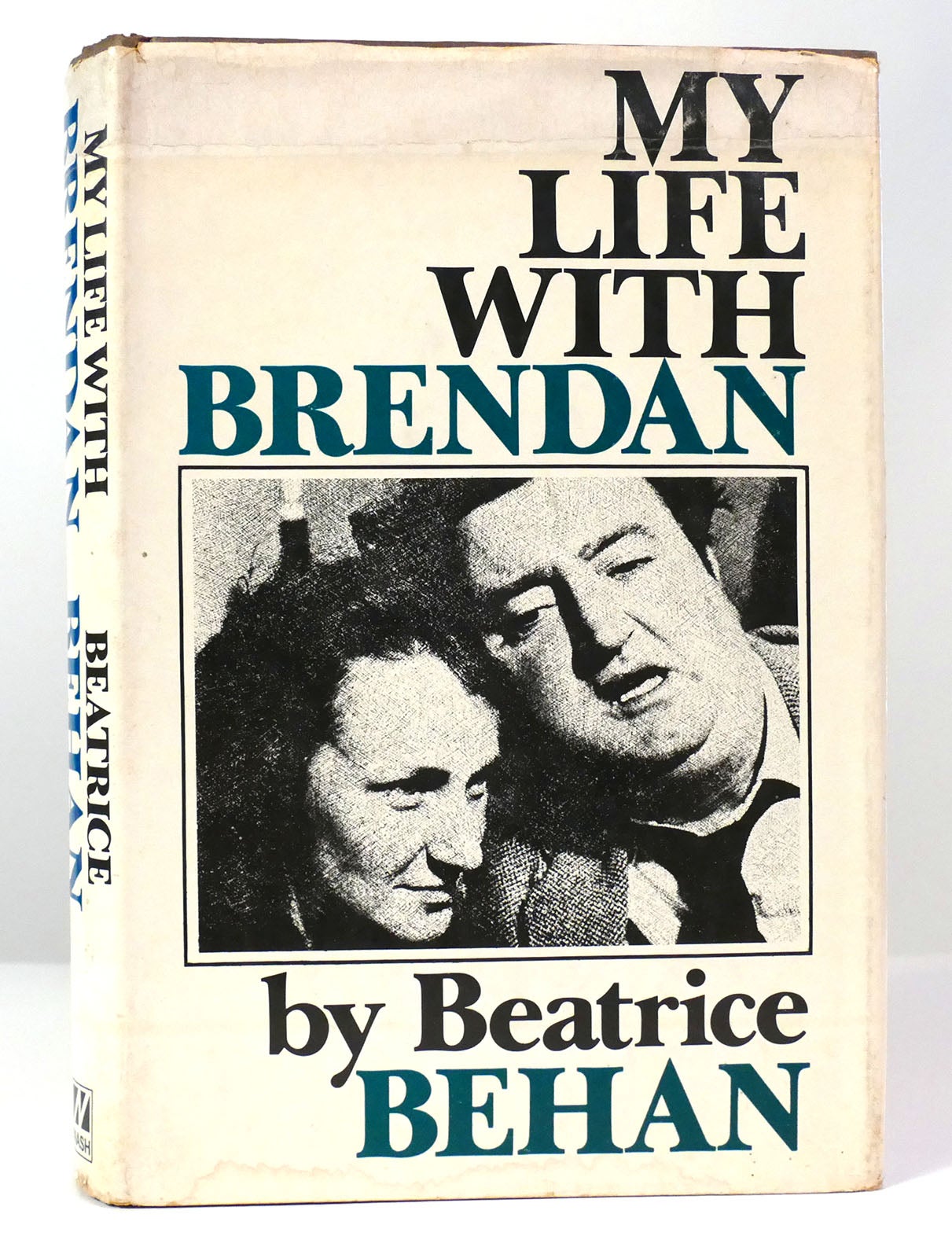 MY LIFE WITH BRENDAN Beatrice Behan First Edition First Printing