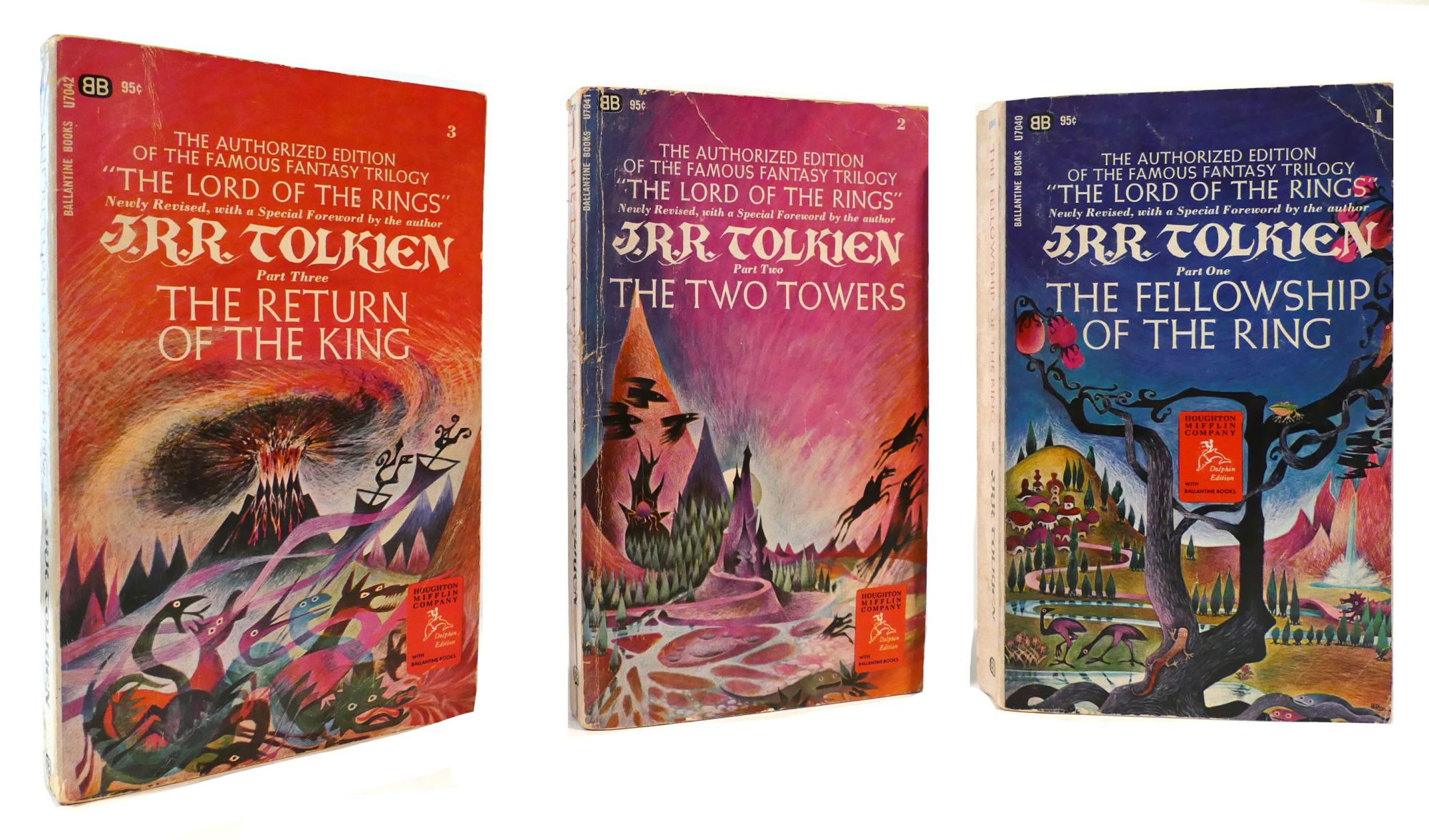 The Two Towers - (Lord of the Rings) by J R R Tolkien (Paperback)