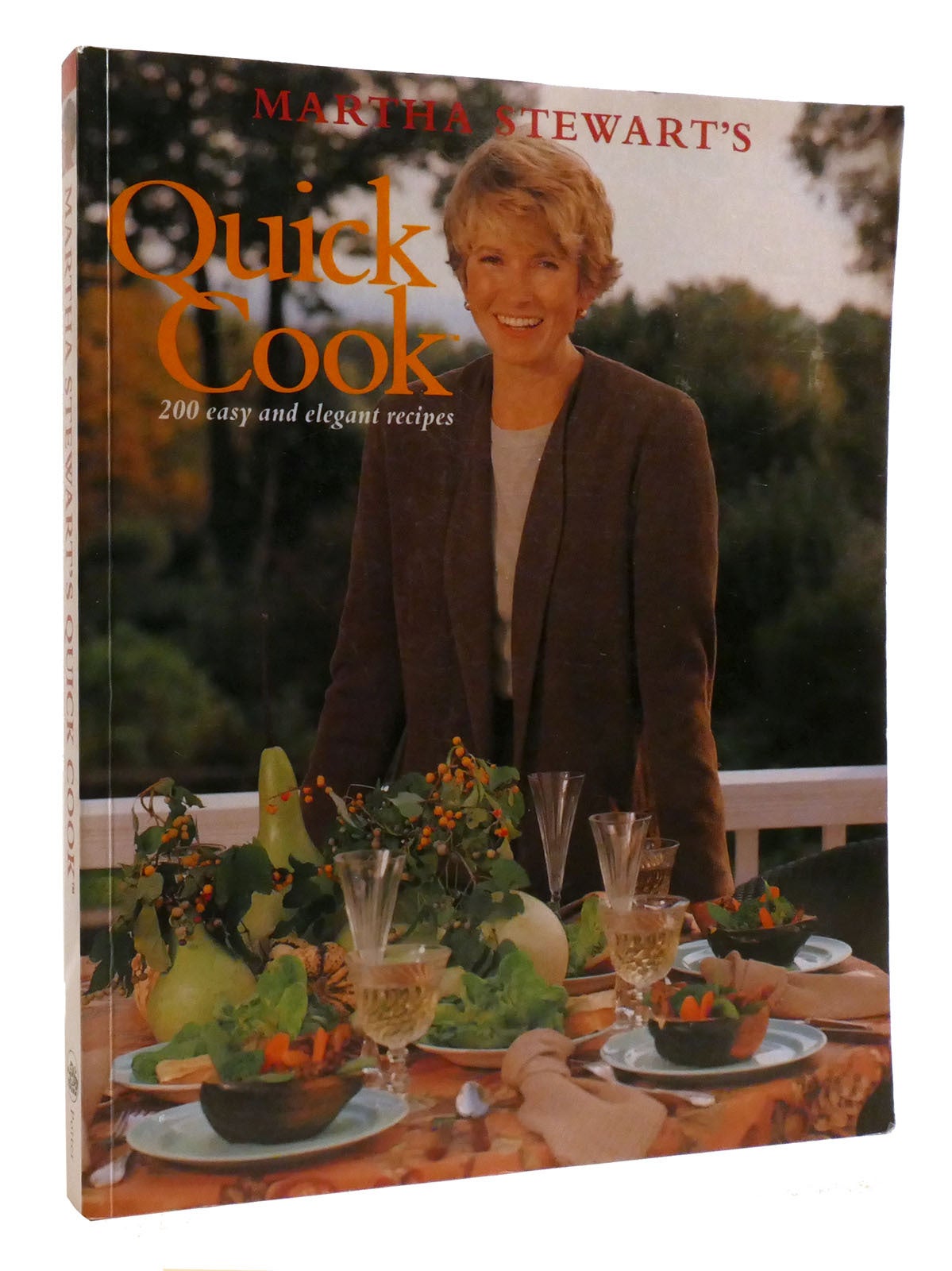 Martha Stewart's Cake Perfection: 100+ Recipes For The Sweet Classic From Simple To Stunning A Baking Book Hardcover 9780593138656