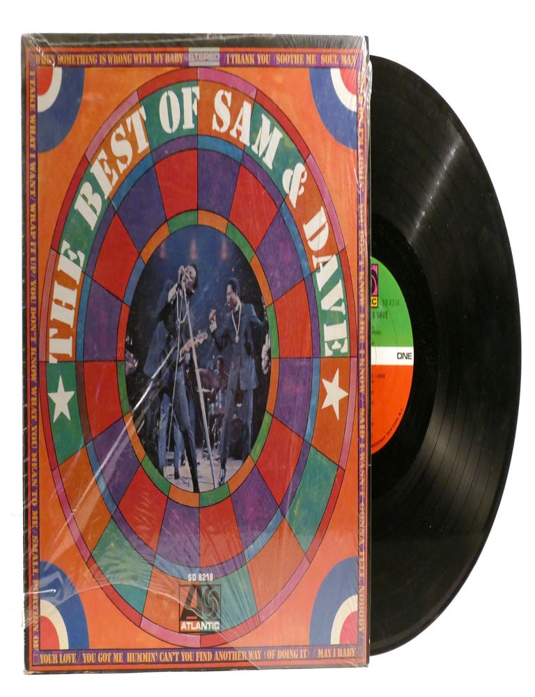 Item #220777 THE BEST OF SAM & DAVE VINYL LP; Sd 8218. Sam, Dave.