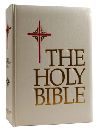 Item #317169 NEW AMERICAN BIBLE. Catholic Family Edition