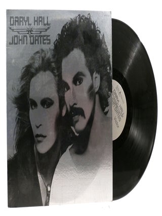 Item #317965 DARYL HALL & JOHN OATES VINYL LP APL1-1144. Daryl Hall John Oates
