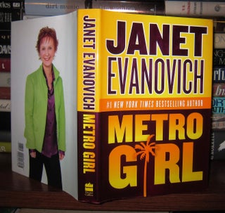 Item #43434 METRO GIRL. Janet Evanovich