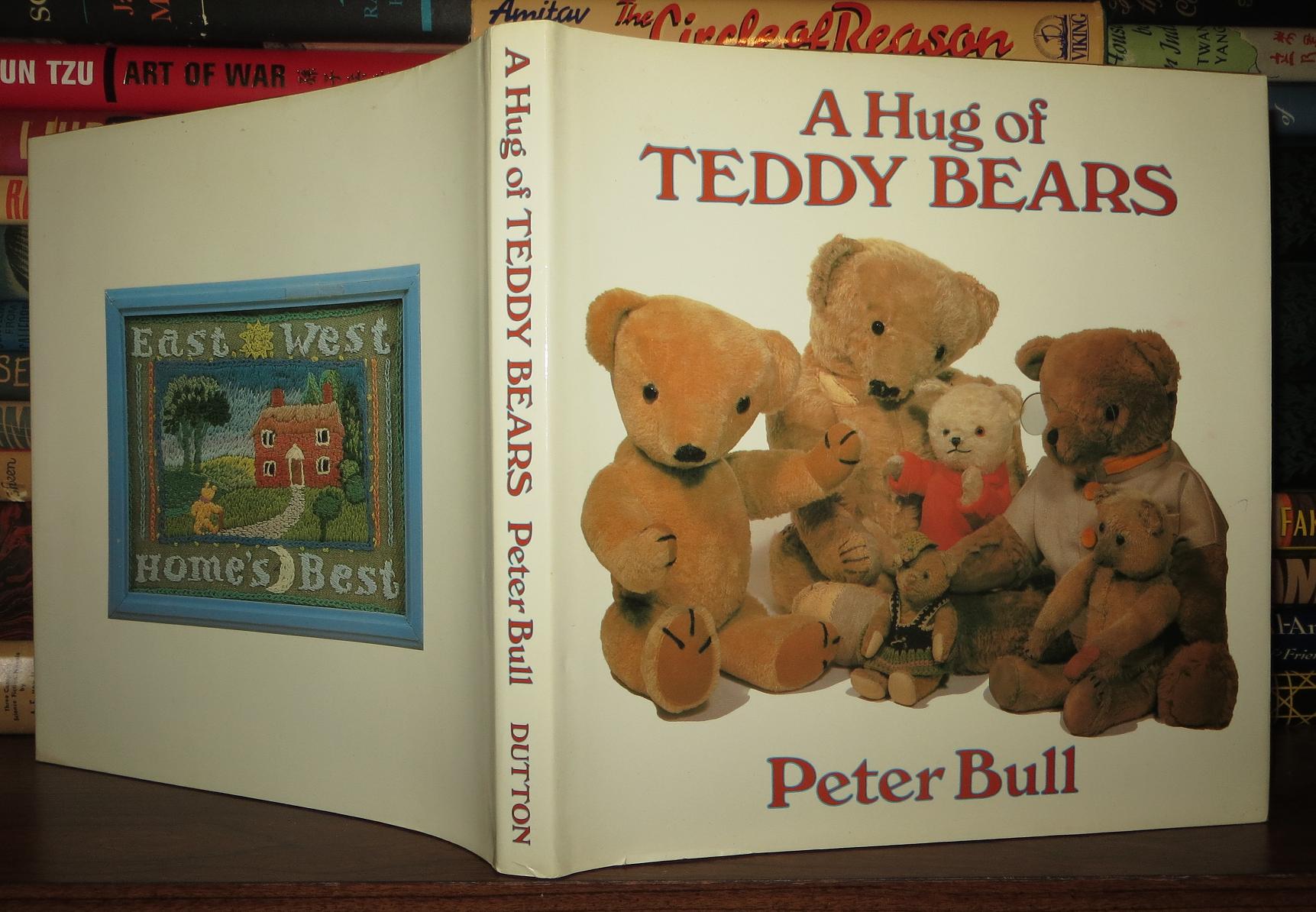 The Teddy Bear Book da Peter Bull: near fine Glossy Pictorial