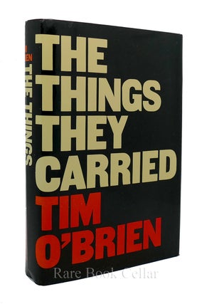 Item #84876 THE THINGS THEY CARRIED. Tim O'Brien