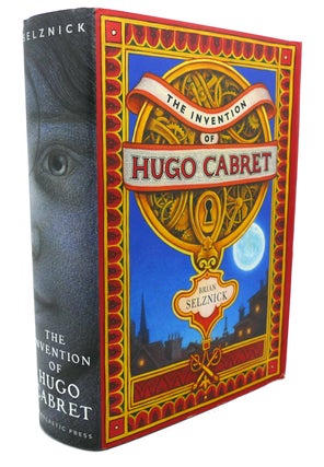 Item #94928 THE INVENTION OF HUGO CABRET. Brian Selznick
